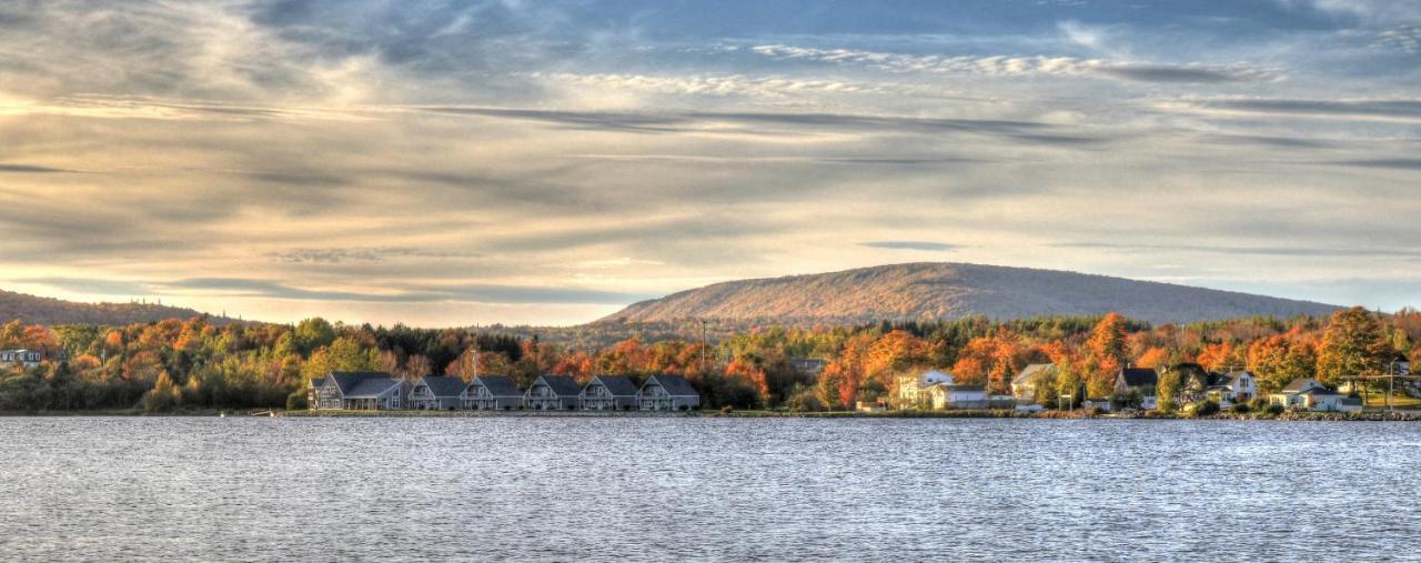 Keltic Quay Cottages & Bayfront Lodge Whycocomagh Bagian luar foto
