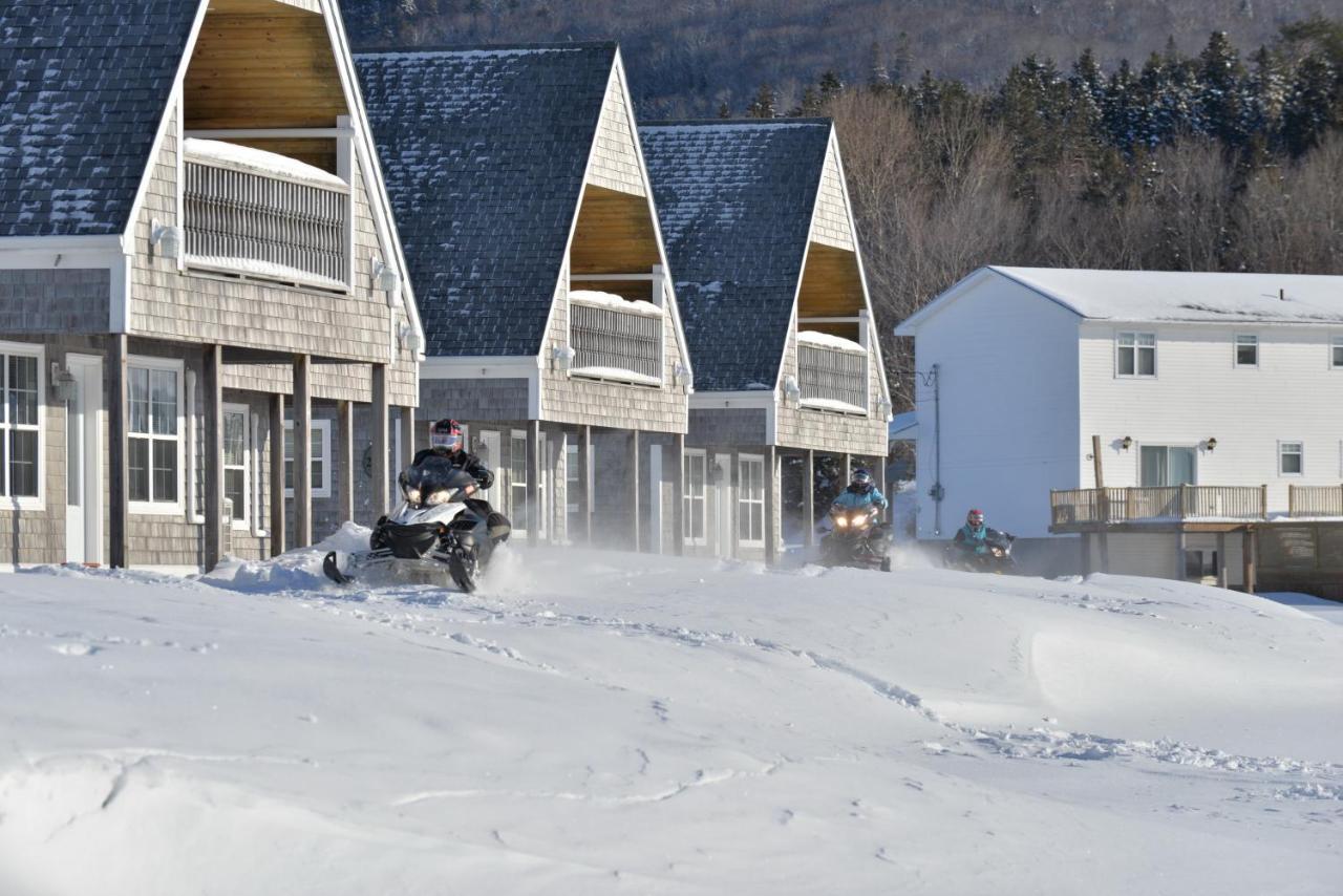 Keltic Quay Cottages & Bayfront Lodge Whycocomagh Bagian luar foto