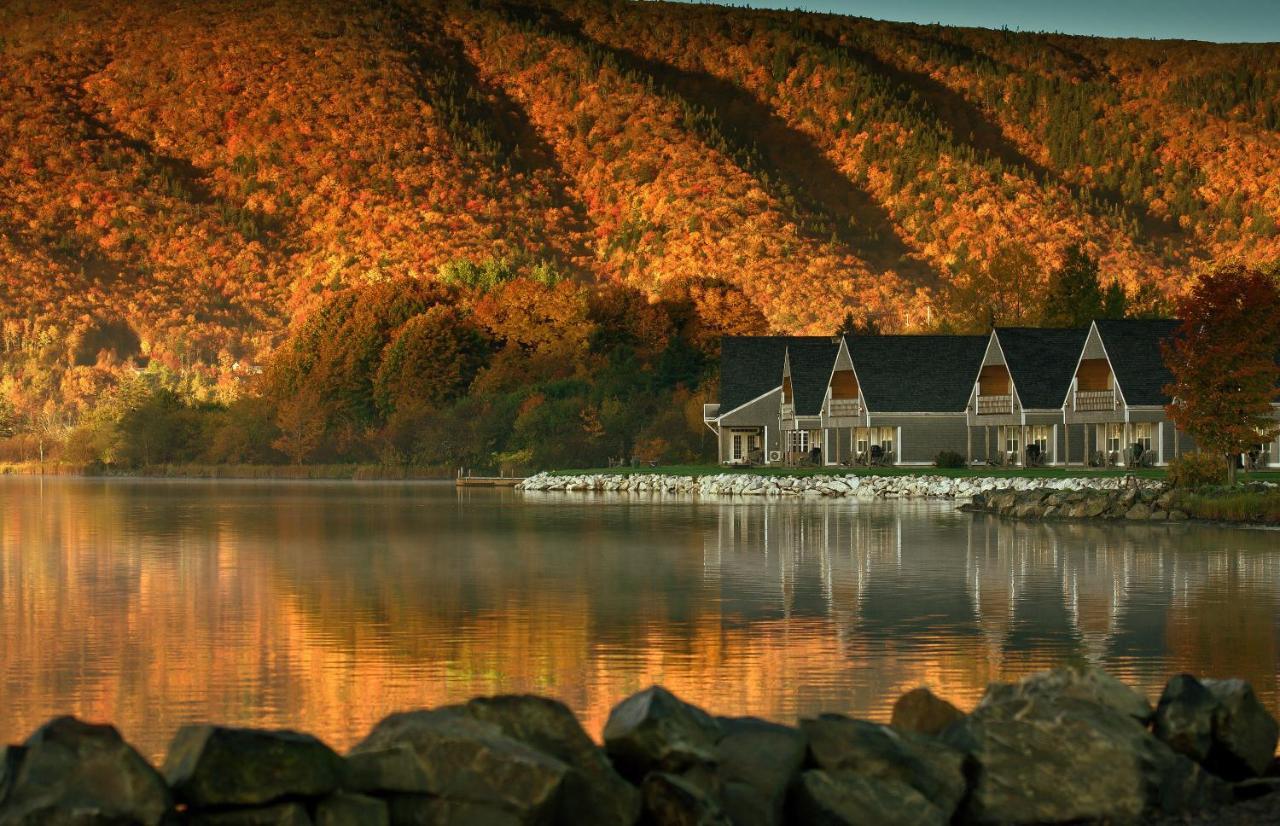 Keltic Quay Cottages & Bayfront Lodge Whycocomagh Bagian luar foto