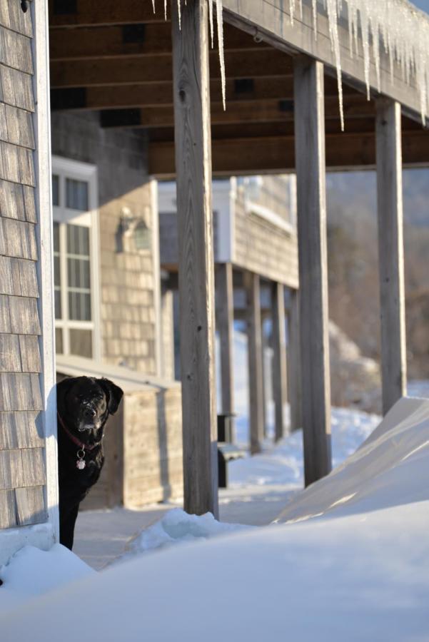 Keltic Quay Cottages & Bayfront Lodge Whycocomagh Bagian luar foto